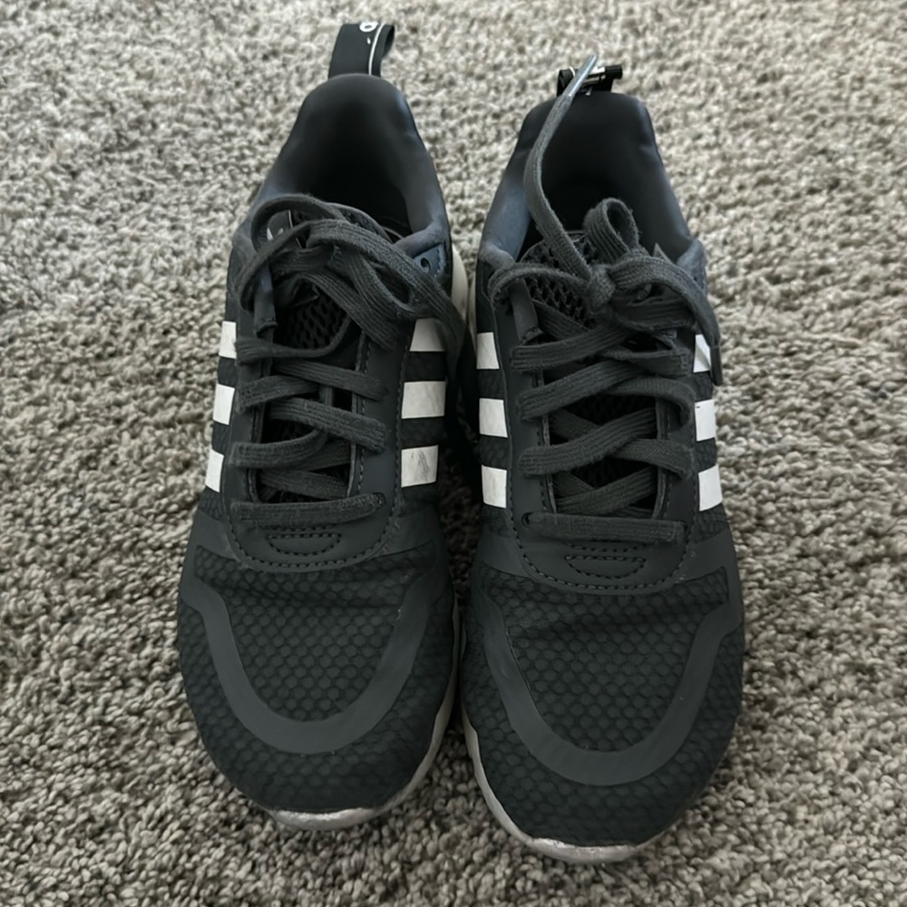 Adidas ortho light grey size 1 1/2 boys